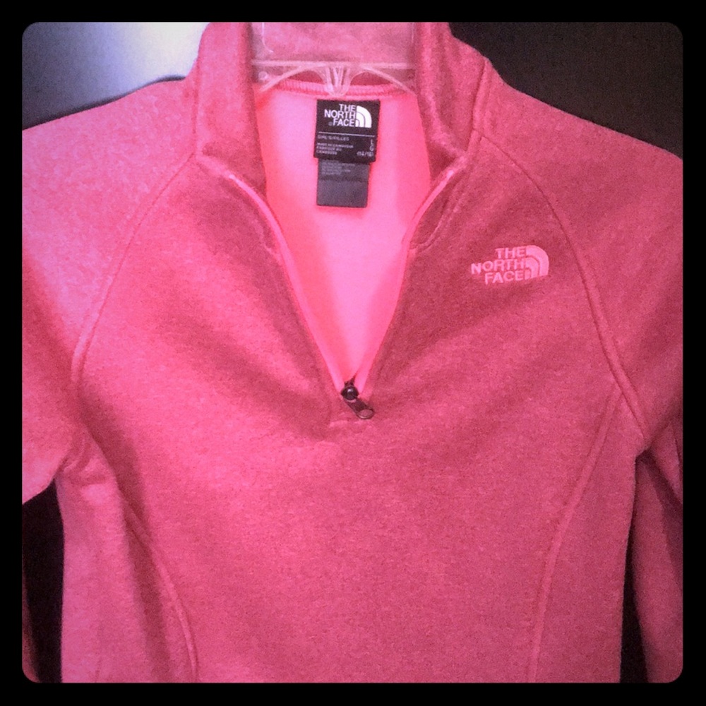 Girls’ North Face pullover
